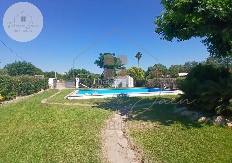 Foto 205d8fd2-c902-4d8d-8e87-603f30969c20. Casa amb piscina a Jabalcuz Jaén