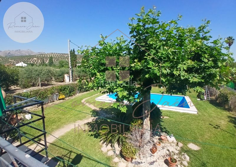 Foto cc57cd3e-bfb7-427f-8d76-5a7ea44afc52. Casa amb piscina a Jabalcuz Jaén