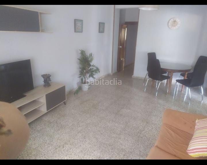 Foto 08fe8d30-4703-4d39-a073-5dbf5dd644ab. Lloguer pis a Hospital Jaén