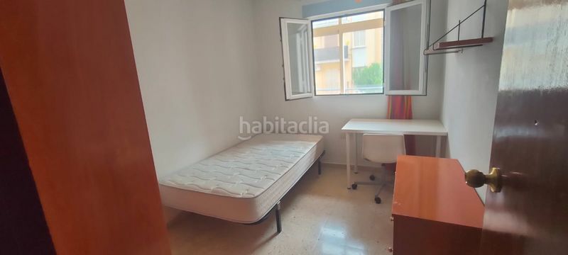 Foto 08d91e98-c4a0-46ad-a40a-39471359ae4b. Rent flat with pool in Peñamefecit - Avda Barcelona Jaén