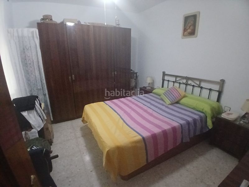 Foto 2f991b24-464e-4bf9-b4e2-13f96f9d6e79. Casa amb piscina a Alcantarilla - La Glorieta Jaén