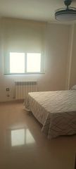 Lloguer Pis a Renfe - Bulevar 1ª y 2ª Fase. Habitación en alquiler para chico  residencial con piscina en bo