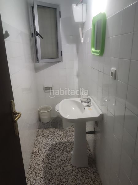 Foto 96436c0a-fc9e-48ff-923e-fc56886d7019. Rent flat in Peñamefecit - Avda Barcelona Jaén