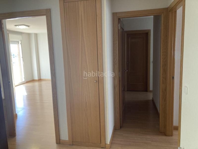 Foto 15b24107-ac5e-42b3-88e0-adf75553feb5. Location appartement avec chauffage parking piscine dans Colmenar Viejo