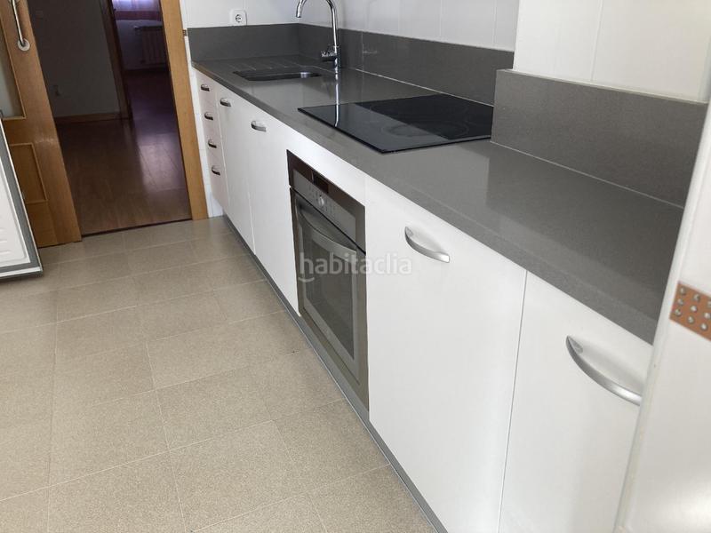 Foto 6c9714b7-c53c-44c9-99d0-4c8a3a46f694. Location appartement avec chauffage parking piscine dans Colmenar Viejo