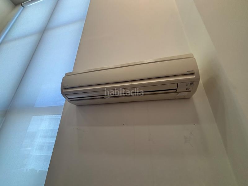 Foto aca921c3-e8b0-4ec7-a8f4-f5974c665036. Miete büro mit heizung parking in Sanchinarro Madrid