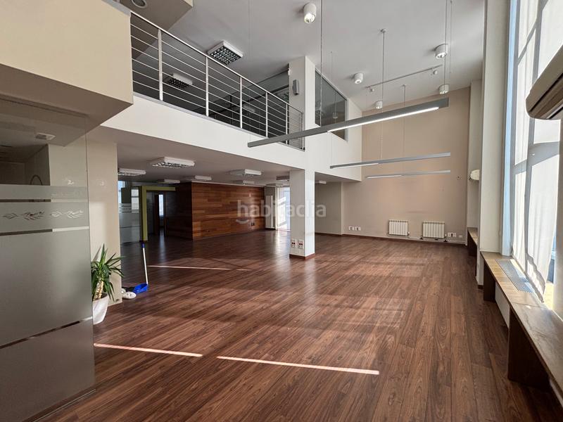 Foto 16e824f2-169e-4ab6-b758-b8034831fa9f. Rent office space with heating parking in Sanchinarro Madrid