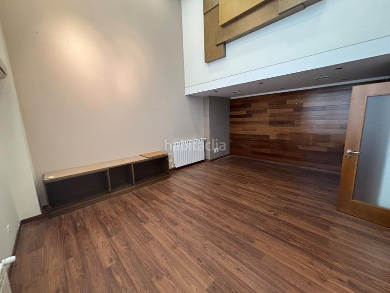 Foto 50e760fe-1a17-471a-bb41-0b122a09898f. Rent office space with heating parking in Sanchinarro Madrid