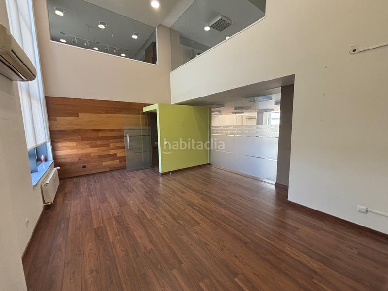 Foto aabfcad6-21a5-49bb-8461-5d40b661331b. Rent office space with heating parking in Sanchinarro Madrid