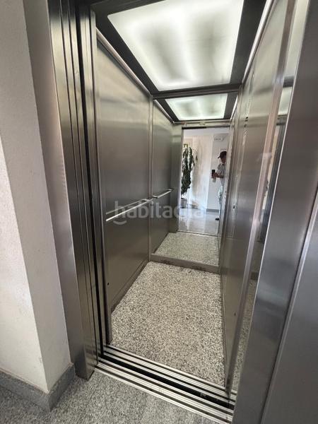 Foto c5fad4fa-b8b1-4ee2-af98-a6b3f4d34dfd. Rent office space with heating parking in Sanchinarro Madrid