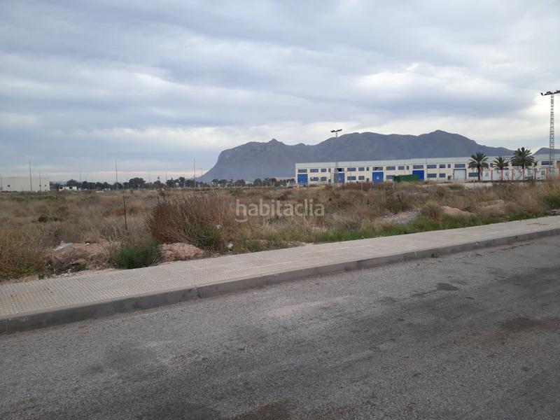 Foto 592ca923-f70f-4ec4-9e5b-93f055aded02. Solar industrial solar en poligono mos del bou en Albatera