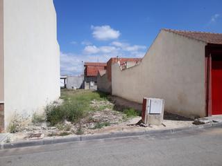 Terreny residencial a Granja de Rocamora. Solar en zona centro medico y colegio