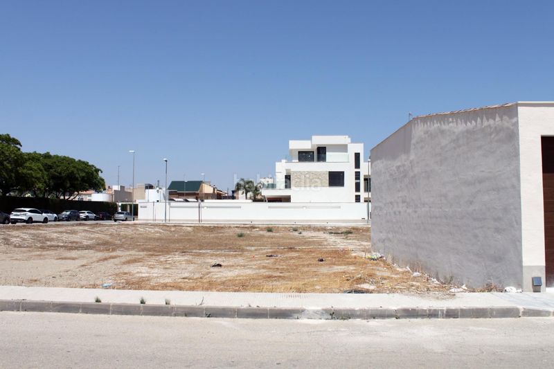Foto 498b9d59-8bd5-4016-9564-9c842f3f84f5. Terreny residencial a Cox