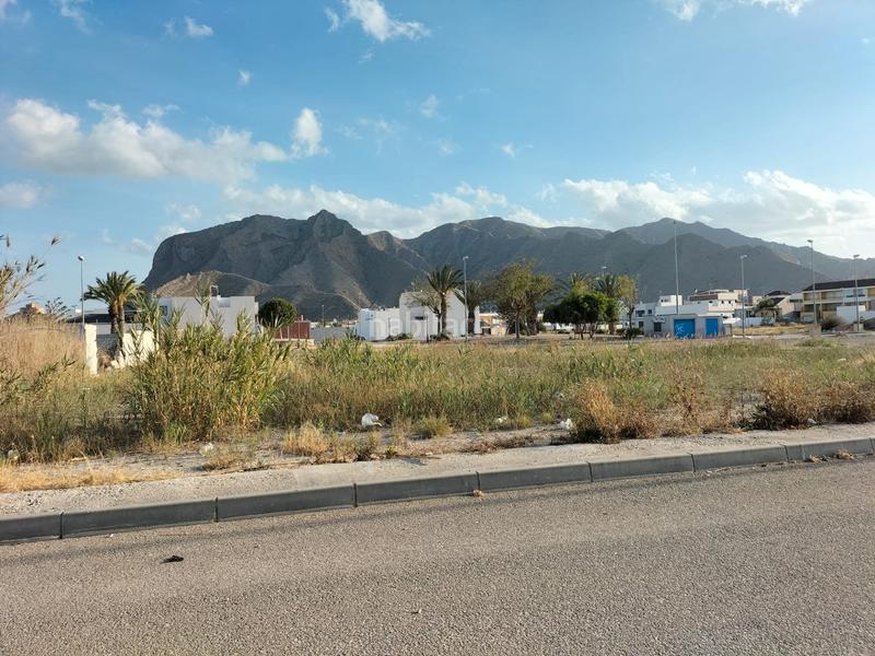 Foto 32b376e6-540a-4bac-88ae-b89ffe068660. Terreno residenziale in Cox