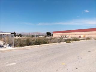 Terreny residencial a Cox. Parcela industrial en cox