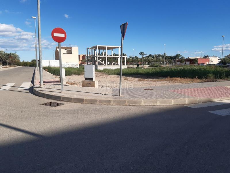 Foto 489ce9d0-87b2-43a8-8f2b-ce5269e6e40c. Terreno residenziale in Cox