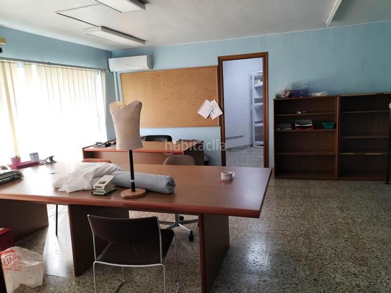 Foto c3ab1ce3-d7d9-4735-931b-586151b75e30. Nave industrial  en Albatera