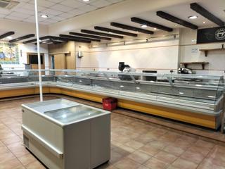 Lloguer Local Comercial a Cox. Local carniceria en alquiler cox