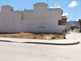 Terreno residencial en Granja de Rocamora. Terreno urbano en granja de rocamora