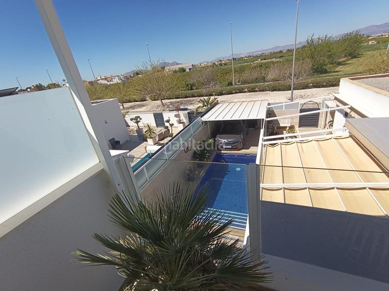 Foto 3a8facc8-d476-4c41-abeb-bf39c5efd6bb. Chalet villa con piscina en Daya Nueva