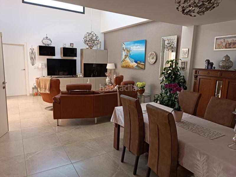 Foto d16a6fc3-da8b-4f79-bd4e-8d715d5267b9. Chalet villa con piscina en Daya Nueva