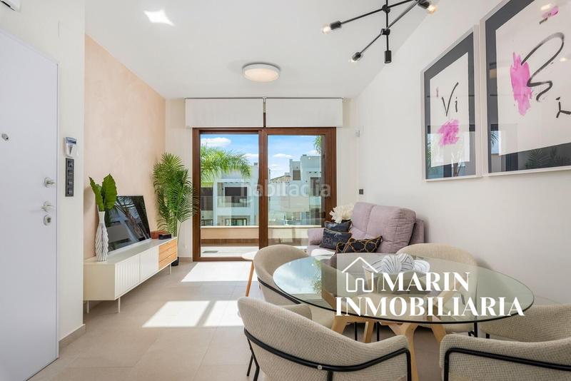 Foto 20f5f1c1-cd32-4608-9421-a278ce5efade. Casa con piscina in Los Balcones-Los Altos Torrevieja