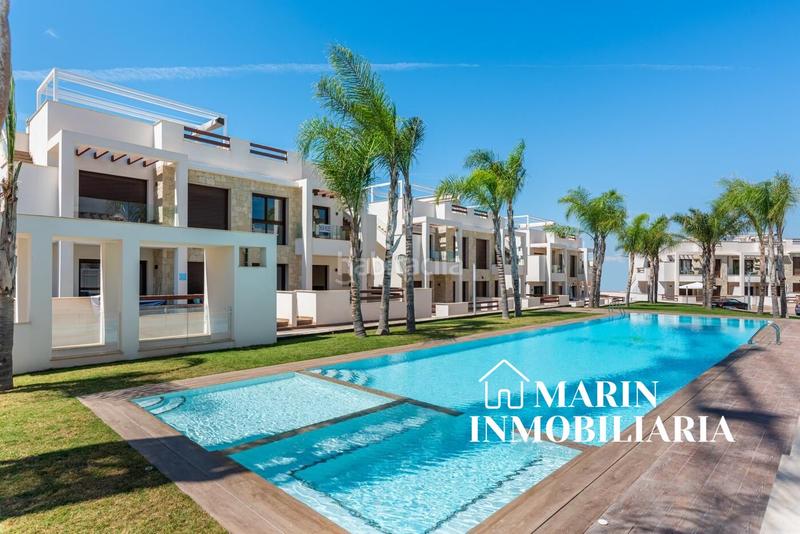 Foto 3703e19b-ffd7-4d23-8661-23a0e38225bd. Casa con piscina in Los Balcones-Los Altos Torrevieja