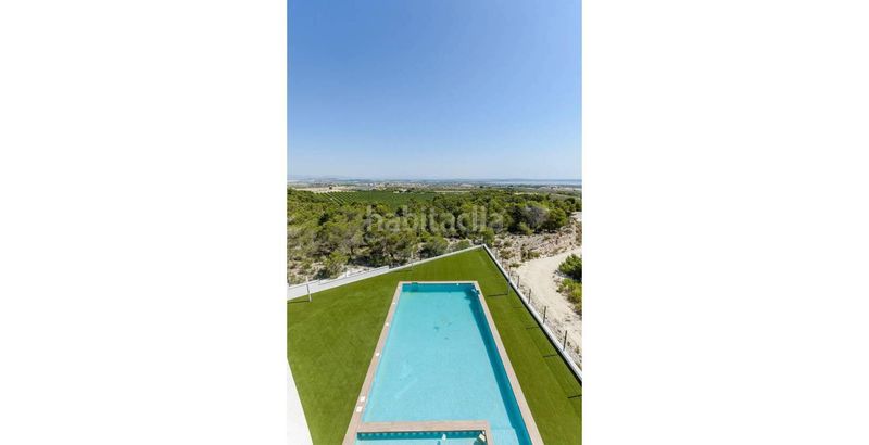 Foto 11b7e1d3-c3f1-4951-8f32-9b3bb20e257f. Casa amb aparcament piscina a San Miguel de Salinas