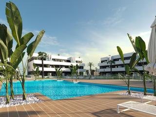 Apartament a El Raso. Vivienda en planta baja con jardin y piscina comunitaria