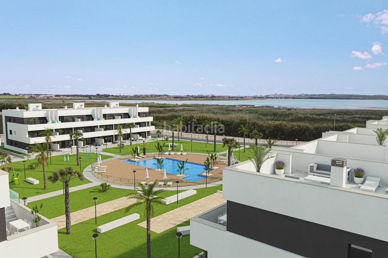 Foto a512426b-9be2-47c5-b9d6-c2773f9863db. Apartament amb aparcament piscina a El Raso Guardamar del Segura