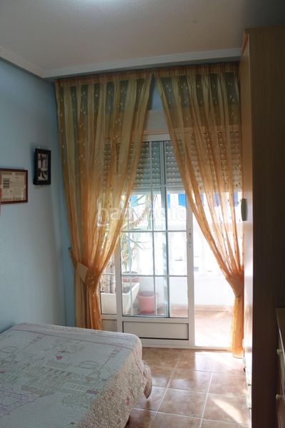 Foto 1fbe64c7-88eb-4881-8490-360cd02f8889. Pis a Las Piscinas Naturales Torrevieja