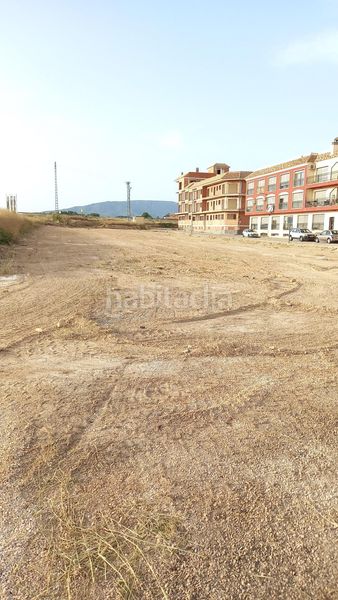 Foto df3a2cc6-d62e-4615-b4ee-432827c636e9. Terreny residencial a Pinoso