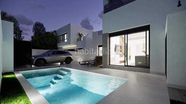 Foto 5249d0ec-1f58-482d-8501-30bf582cd37f. Chalet with parking pool in San Fulgencio