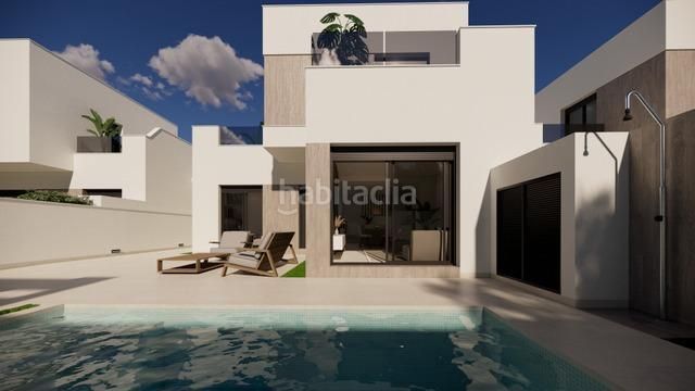 Foto be2c3eba-fc56-43cf-bcda-8fca9d666bf8. Chalet with parking pool in San Fulgencio