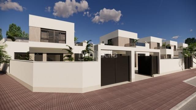 Foto e28eb5fc-59f2-41ad-950c-7c59f92c1725. Chalet with parking pool in San Fulgencio