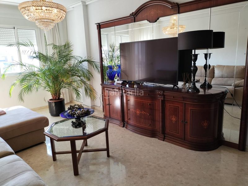 Foto 4628e9f3-bc28-4431-9d87-950e91df5f5d. Casa amb aparcament a Cox