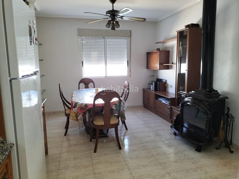 Foto a28c9c92-efc1-4268-9585-e3b1de00728f. Casa amb aparcament a Cox