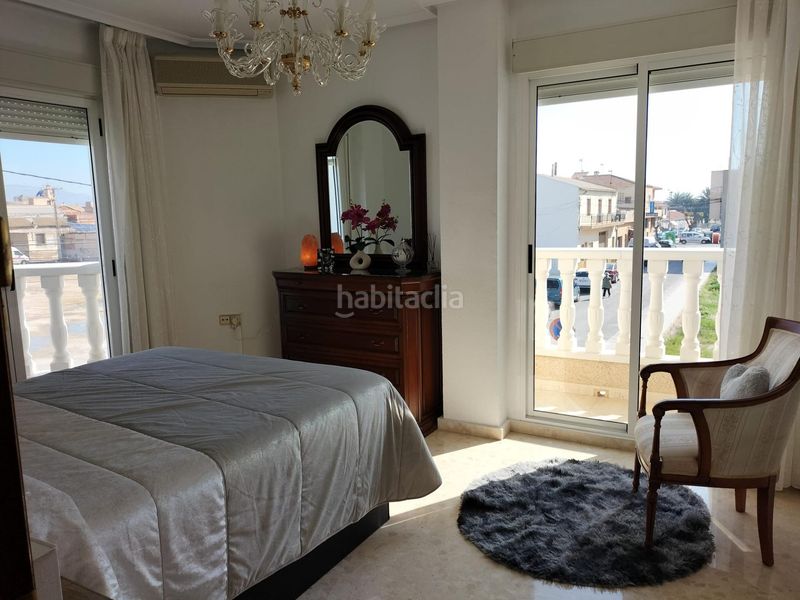 Foto aeac5422-478a-4310-8284-3119e69fe989. Casa amb aparcament a Cox