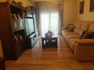 Pis a Callosa de Segura. Vivienda con plaza de garaje y trastero