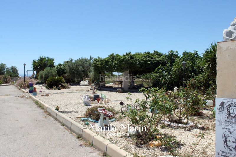 Foto 3f671aae-b8ce-4942-aabc-af18ddbd75ef. Xalet amb aparcament piscina a Moralet Alicante