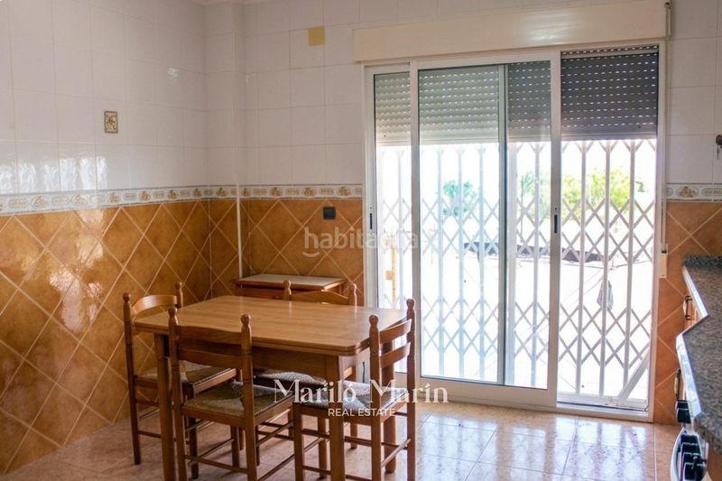 Foto b24cbe72-7278-47d6-8be7-477778aaf6eb. Xalet amb aparcament piscina a Moralet Alicante