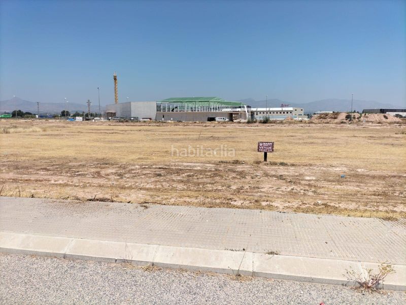 Foto 77a13db9-f1de-4999-9383-2434b0c188a4. Area edificabile industriale in Cox