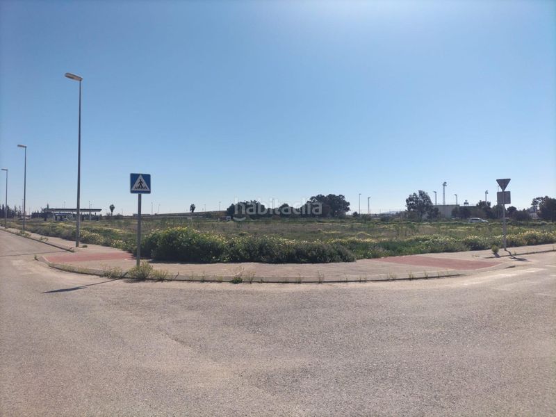 Foto a03511d6-3ac8-46fd-9db0-a11bb0365612. Area edificabile industriale in Cox