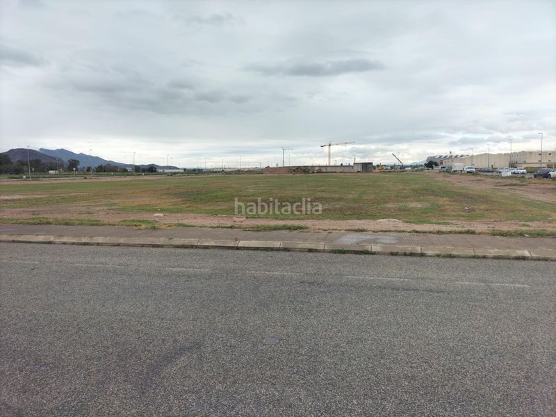 Foto b59dfe6e-92b7-4d38-a018-edccc45e254d. Area edificabile industriale in Cox