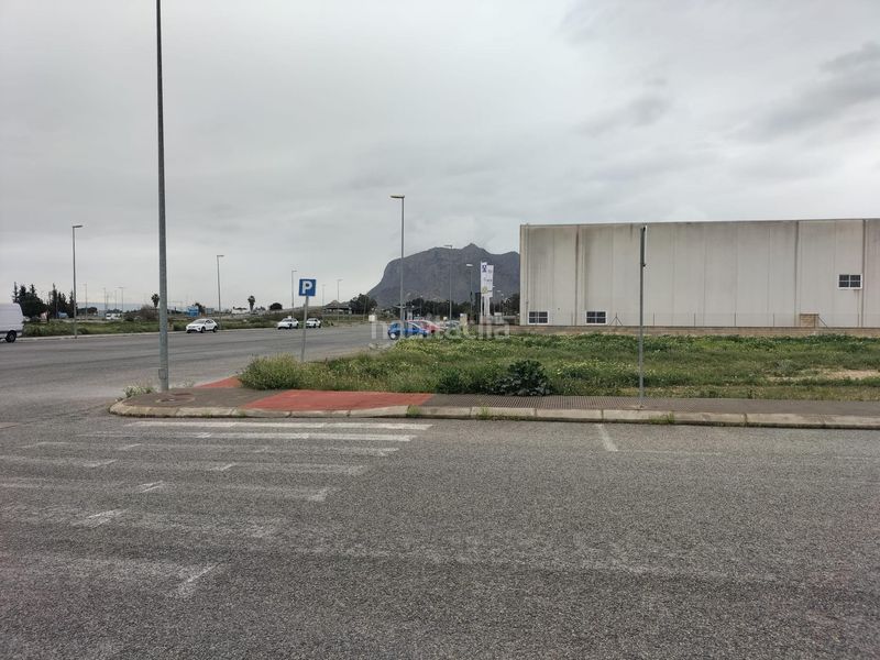Foto bc5cd9b0-d134-4141-9f49-a23f7cf05263. Area edificabile industriale in Cox