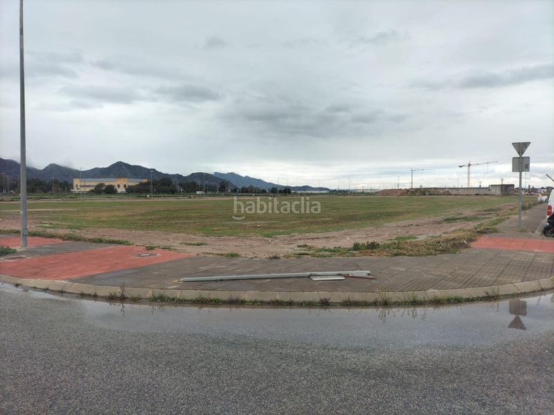 Foto e16a092f-f5a7-4ca0-bea7-65cc908b1244. Area edificabile industriale in Cox