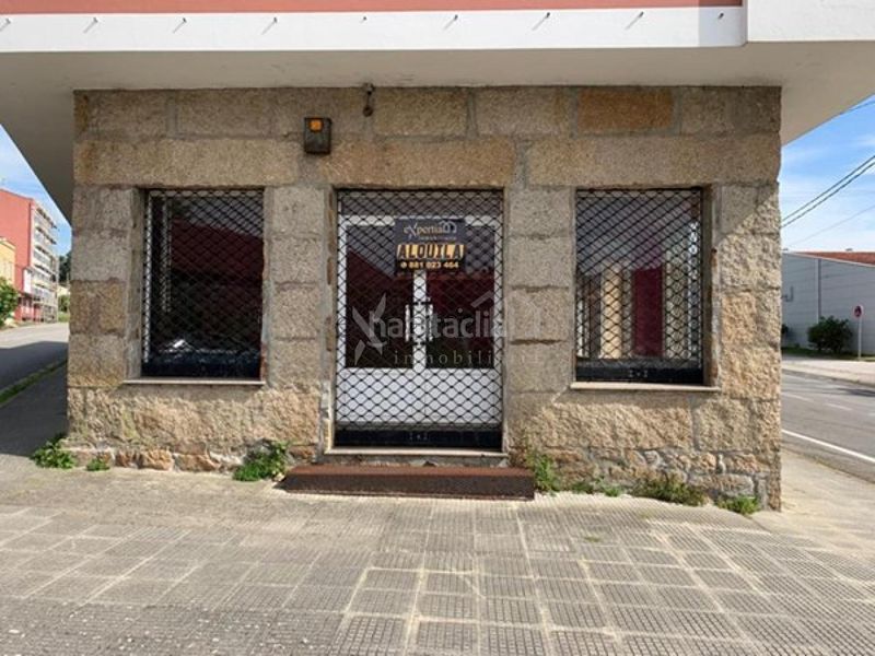Foto c818f79a-dbf8-42fd-8694-0eec1768c901. Lloguer local comercial a Boiro