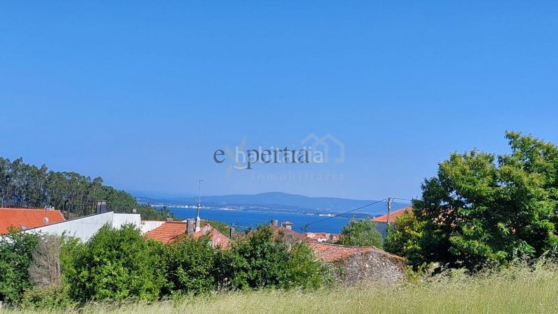 Foto 54ef64e4-4653-42c2-8ee7-c2bf81026e71. Casa en Pobra do Caramiñal (A)