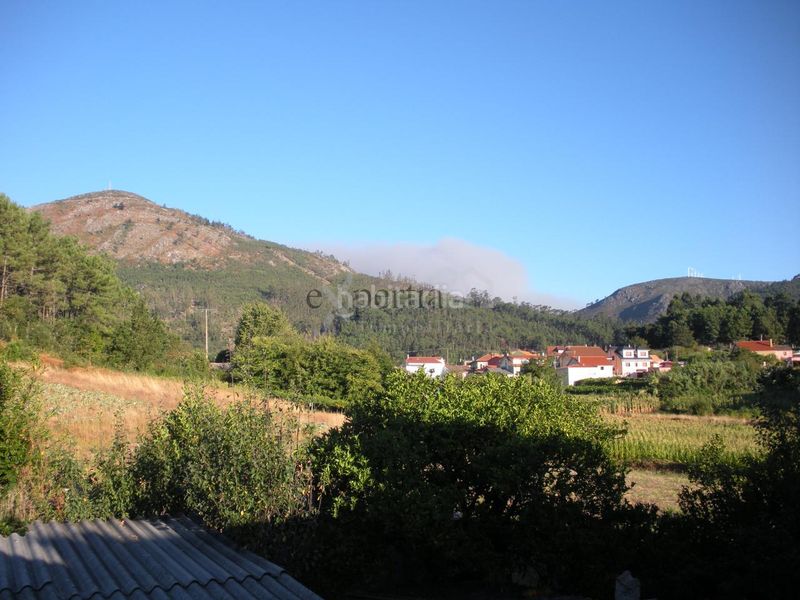 Foto 6b0c6ec6-b64f-442d-aec1-d3f5271fa89b. Casa en Pobra do Caramiñal (A)
