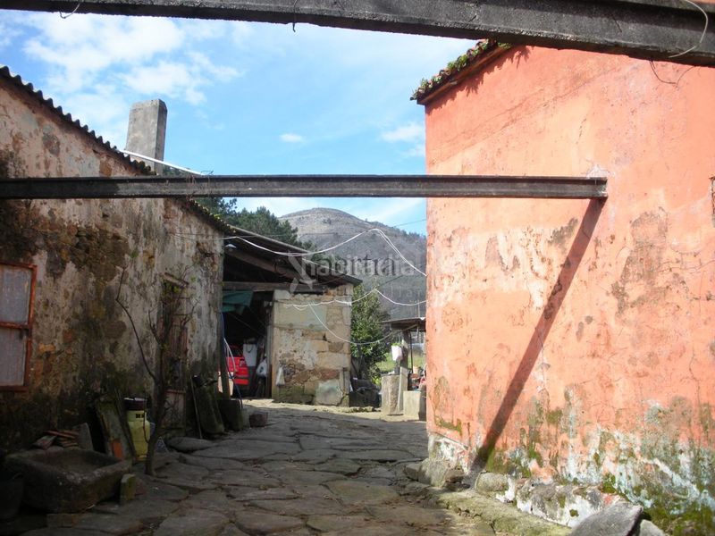 Foto ff188a10-8000-4f09-9076-2f34744927e2. Casa en Pobra do Caramiñal (A)